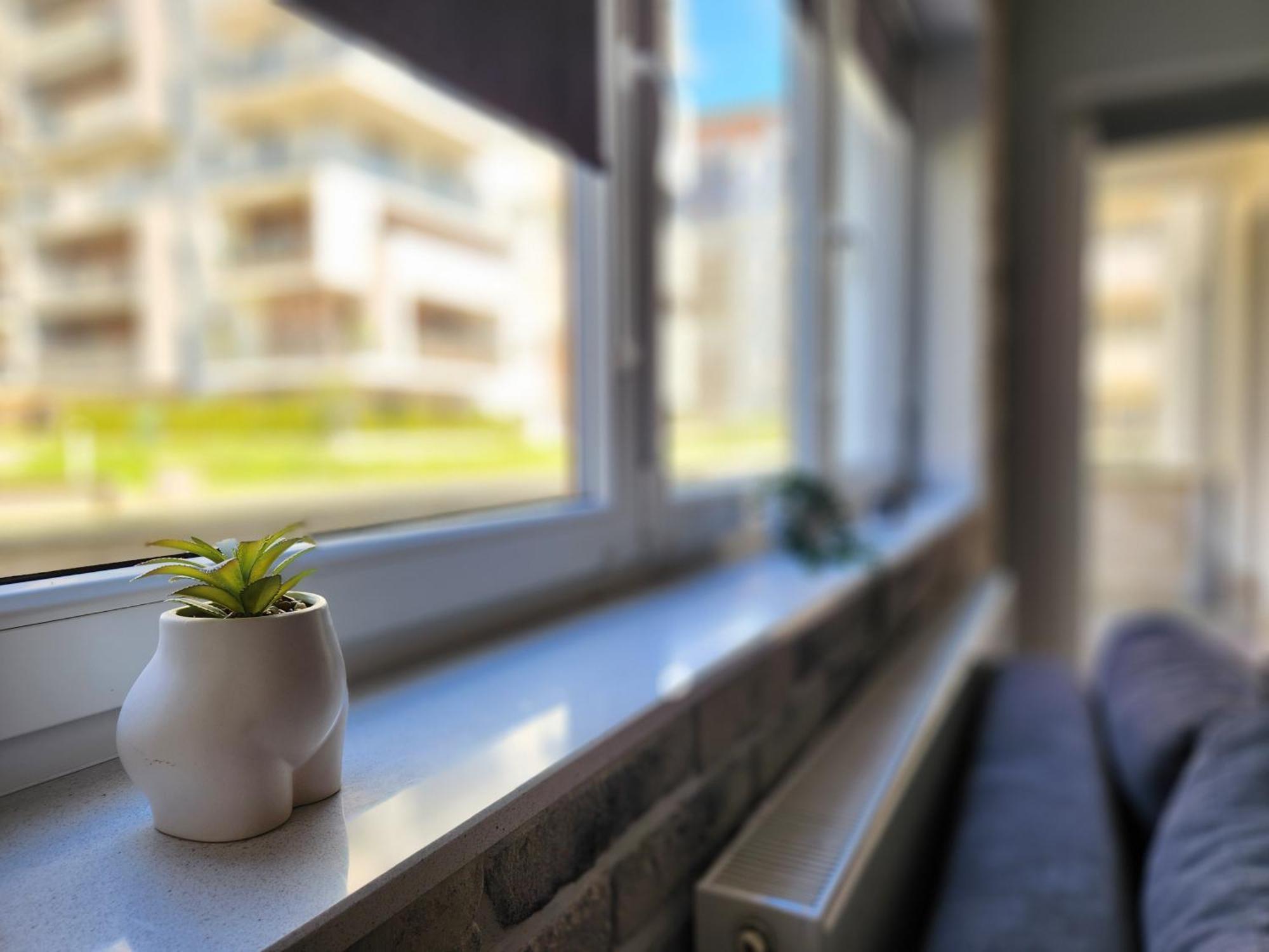 Apartstars - Powstancow #32 With Terrace Rzeszów Buitenkant foto